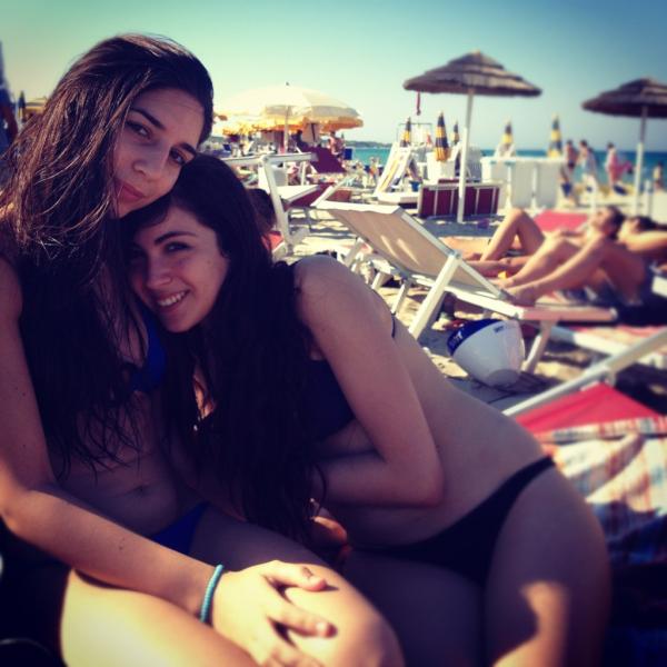 FilippoLongo's tweet photo. @giulia_racanell @Carlottase http://t.co/3j6ET5h4