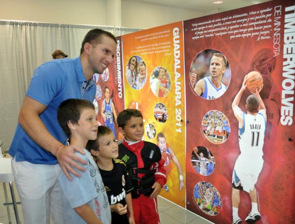 la foto anhelada de los tres chicos...