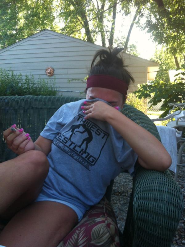 itskt_beach's tweet image. @rosay_cocaine fucking lost it after watching &quot;The Last Song&quot; #getherhelp