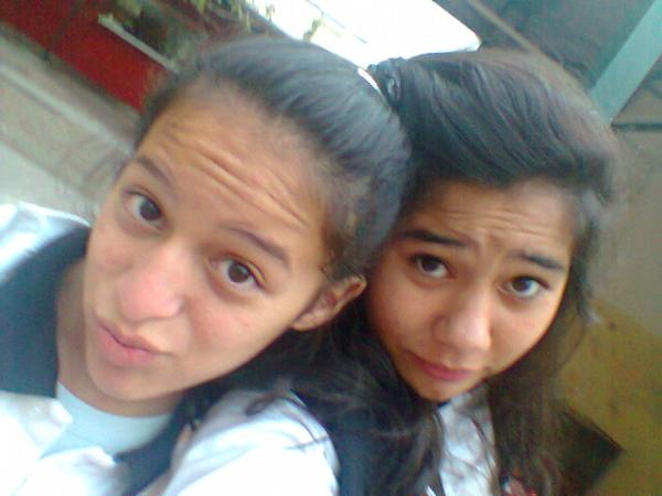 JustinLa99's tweet photo. yoo con la cientiia.. te amo amigitaa.. :) http://t.co/fmejiwiD
