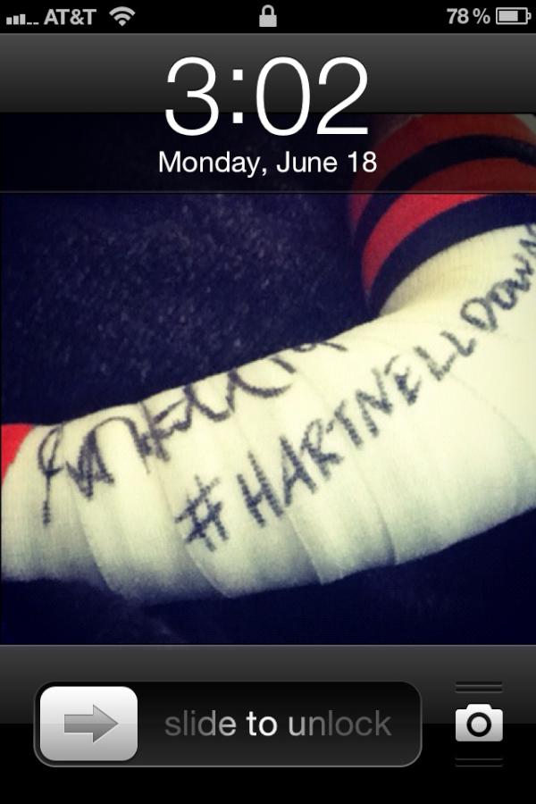 DeliverMe2day's tweet image. #TweetYourLockScreen @Hartsy19 #hartnelldown #hartnellup