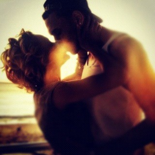 Watch 824💋's leaked NSFW photo on TwXstars