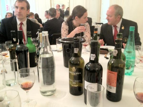 lapayet's tweet image. Fin du repas #masterofport