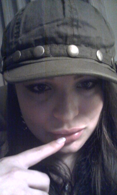 people randomly touch my lips to see if their real, yes people! Their all mine. #DontneedtoModify http://t<a href="/tag/dontneedtomodify"class="tags"><span>#dontneedtomodify</span></a>