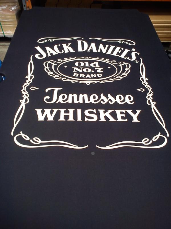 10% off pool table recovers on location. Lots of colours &amp; cloths. Message for prices.
#goodprices