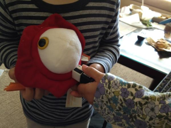 phylogenomics's tweet photo. Ahh - the new Illumina mini MiSeq is so easy to use even children can sequence microbes with it #asm2012 http://t.co/mtSWMqEX