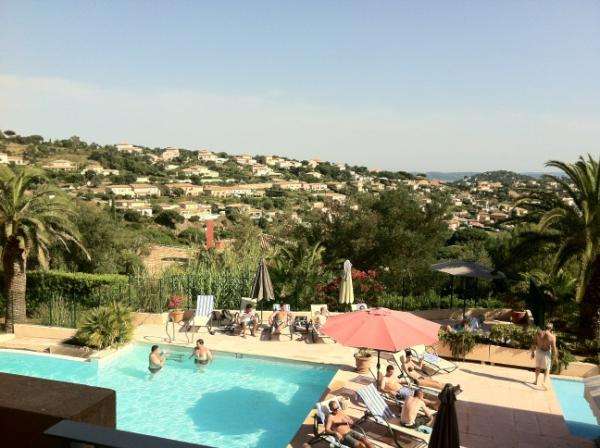 TFunkycoconut's tweet photo. Oh that looks Hollywood RT @jediaman: Hotel room view from hotel in St Tropez. Cheers #modballrally #partypooty http://t.co/74apbNFg