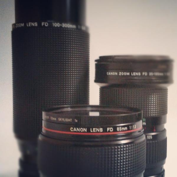 rentalensa's tweet photo. koleksi lensa manual canon #rentalensa http://t.co/njRgVYek