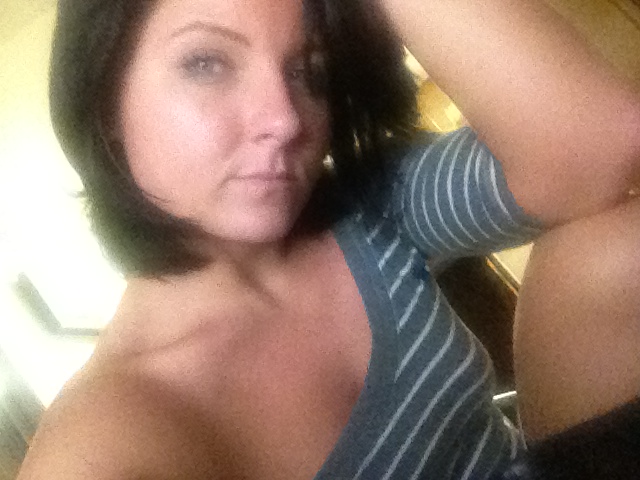 Stripes are cool ..... And ummm yea I am high http://t.co/Zeulsxfq