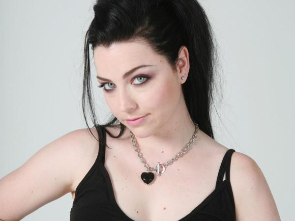 Amy Lee Pics (@AmyLeePics) / Twitter