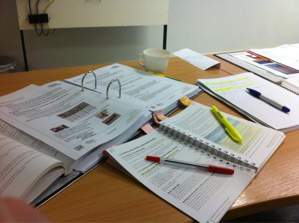 Mr_S_hayward's tweet image. No one said it would be easy... #electricalknowledge