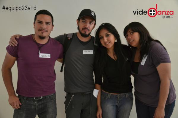 videomasdanza's tweet photo. ¡Venga! ¿Quien retwittea por el EQUIPO 23? http://t.co/rX2CPt4N
