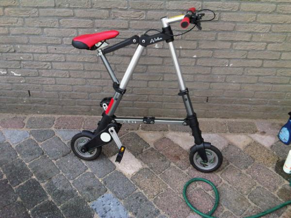 VeiligThuis's tweet photo. Onze nieuwe manier om creatief van het OV gebruik te maken, reistijden te verkorten en prijzen laag te houden! (1/2) http://t.co/69jbtc46
