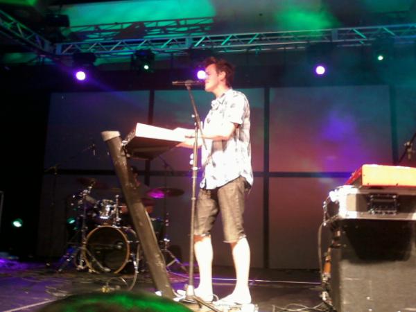 CupOverflowin's tweet image. #Superwow2012  #SortaWow  @aaronkeyes