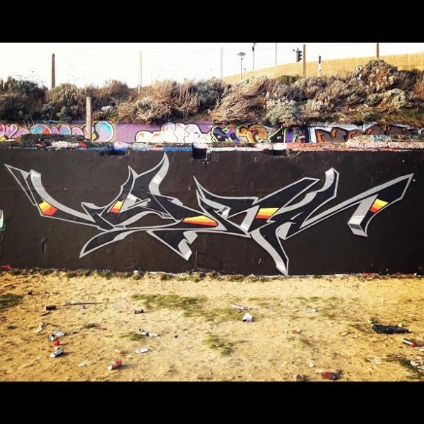 instagraf tweet media