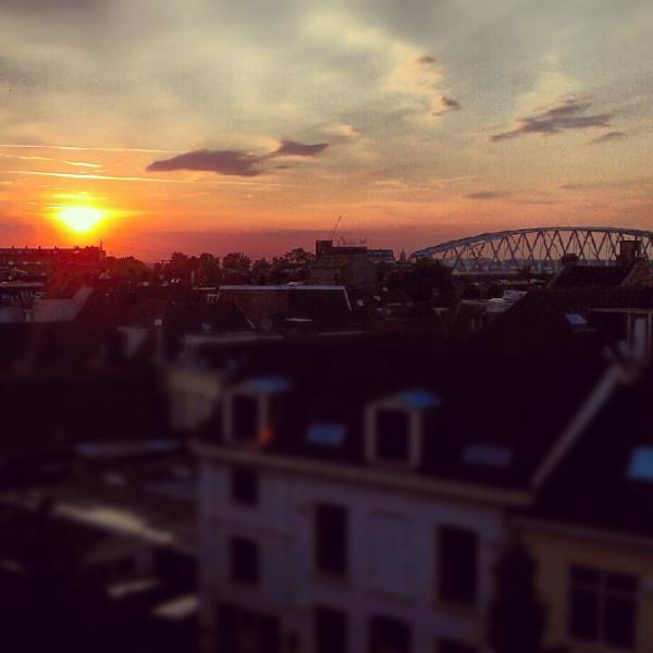 marlinoo88's tweet photo. Sunset #Nijmegen http://t.co/GRoqrMr5