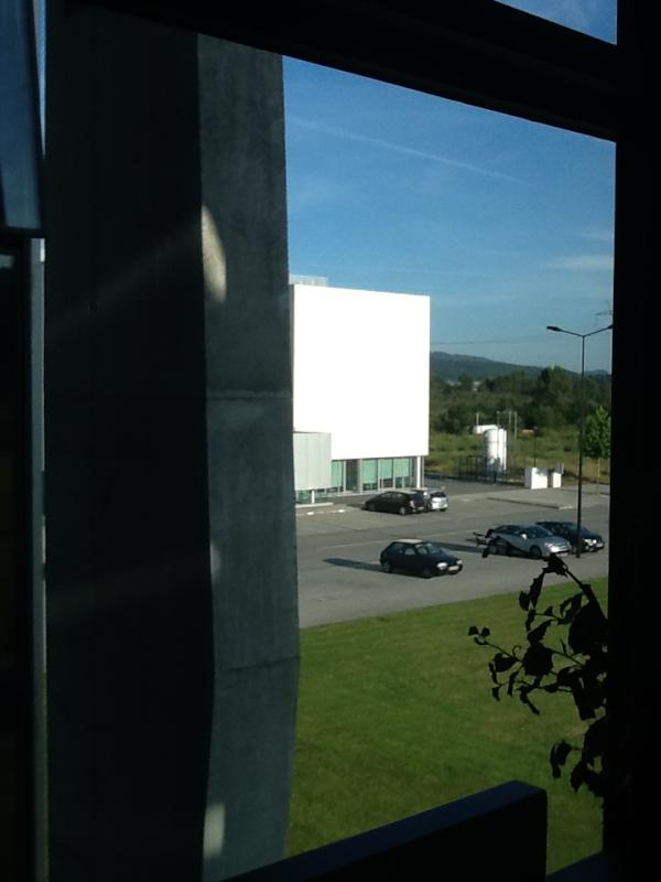 simao's tweet photo. Office summer view http://t.co/zD1MWJzt