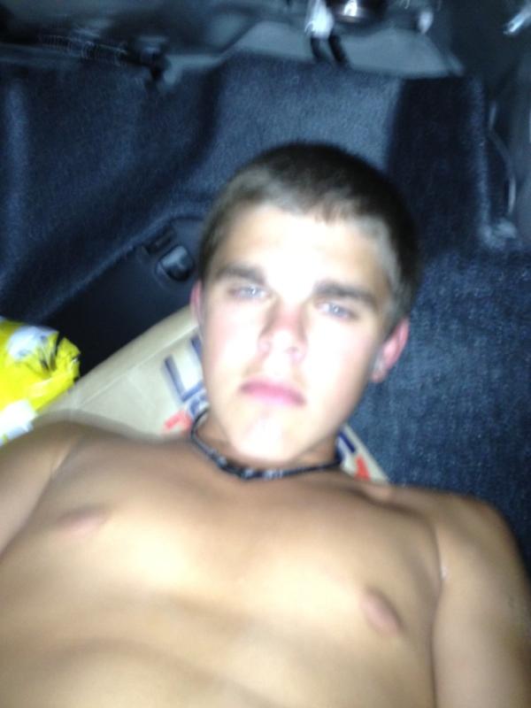 chrisgoergen's tweet photo. @macdaddyshawd riding in the trunk #tigos http://t.co/KMGGWnKB