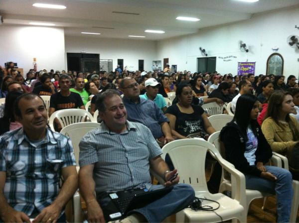 PrDinho's tweet photo. "@PrEnio: @bpomarcosvitor PENSA NA ALEGRIA DO @PRROBERTO DE TER SAIDO NA FOTO... http://t.co/VvWTcSTc" Hasqi bush