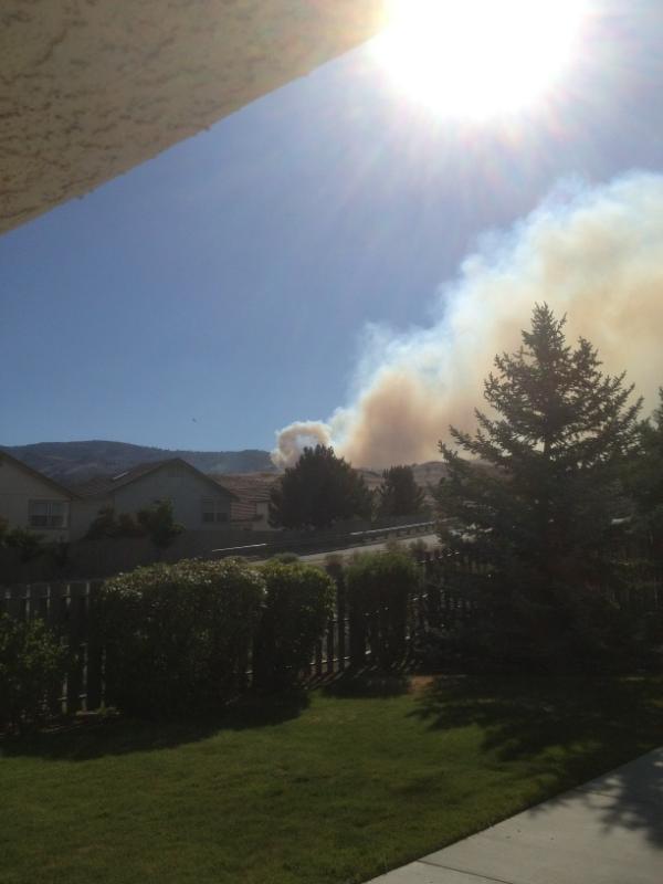 garymacdo13's tweet photo. Yet another fire in the west. http://t.co/ffO76wIq