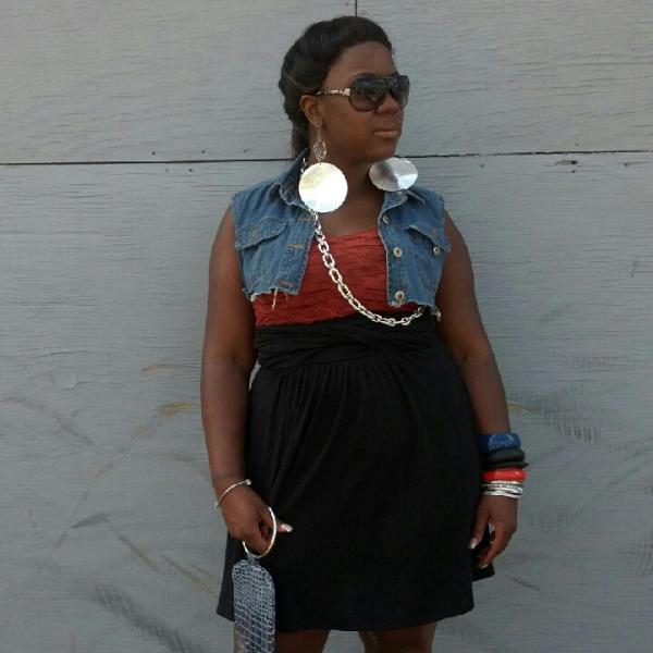 ManyElementsToI's tweet image. Photo Shoot