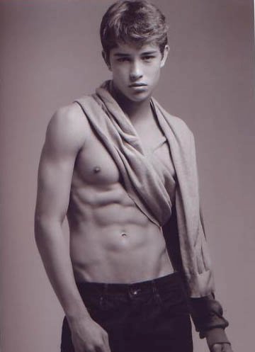 Sixpack_Boys's tweet photo. Cute boy http://t.co/FXhpWbwc