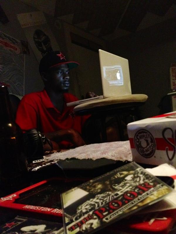 TRILLMADE's tweet photo. http://t.co/Fx66UbMb