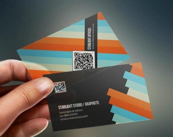 StudioStarlight's tweet photo. Et une carte de visite une ! http://t.co/RLy8HIMf