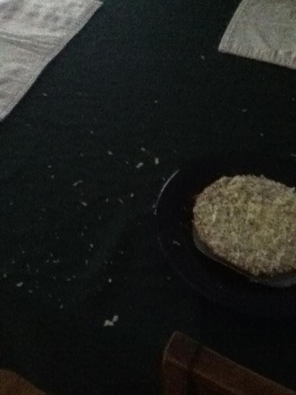 MassJake's tweet image. This is why we use scissors to open frozen pizza boxes #themoreyouknow