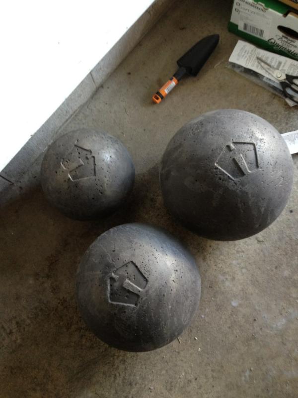coleman233's tweet photo. @conanrules1 just made my 2nd batch of stones! Tried some black ones. What do ya think? http://t.co/OwkgdKbr