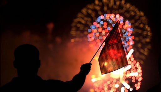 CaptainKidds's tweet photo. Have a happy 4th of July everyone! http://t.co/Q9GrYuRl