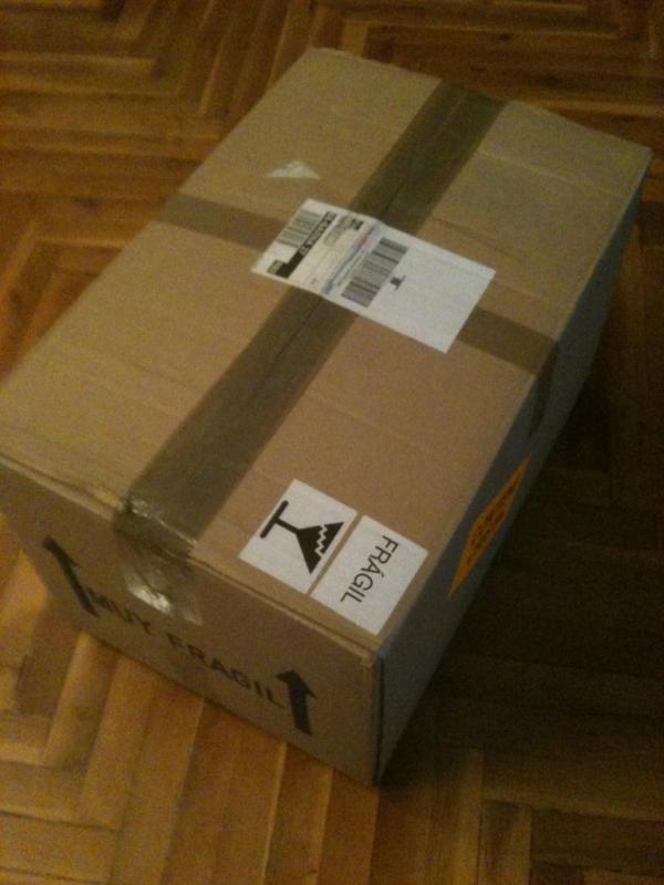 LigaDePadres's tweet photo. Ya han llegado !! Los trofeos están aquí: http://t.co/0wspMUc1
