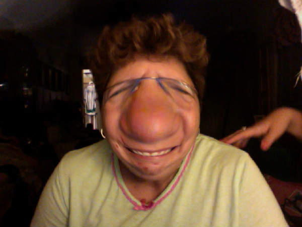 HaileyHarber's tweet photo. funny stuff!!!!!!!! lolzzzzzzz #webcamtoy http://t.co/kHsLuaoy