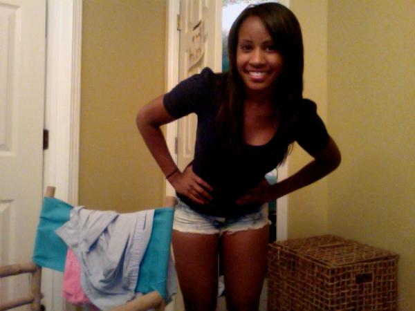 SydneyRachel18's tweet image. all dressed up and no where to go. smh #notthemove