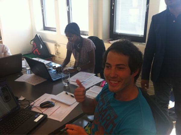 LOestling's tweet photo. Historisk Mobilio-säljare. Jan Sedlak fick kund på sitt första samtal. http://t.co/IapmSRck