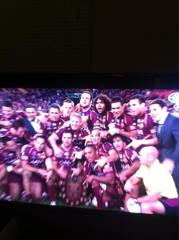 nightgecko1's tweet photo. Well Done Qld Well Done :D #origin3 http://t.co/WLh5gLSb