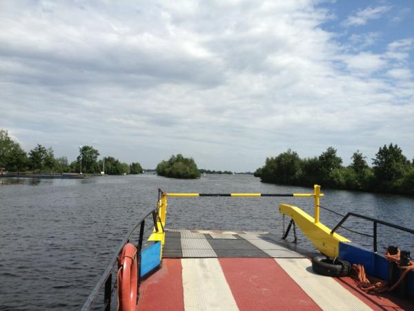 Ponteprosecco's tweet photo. #loosdrechtseplassen : here we come! Ponteprosecco is aangekomen .  Reis was prima. Vanaf zaterdag liggen we klaar. http://t.co/VA9nOffM