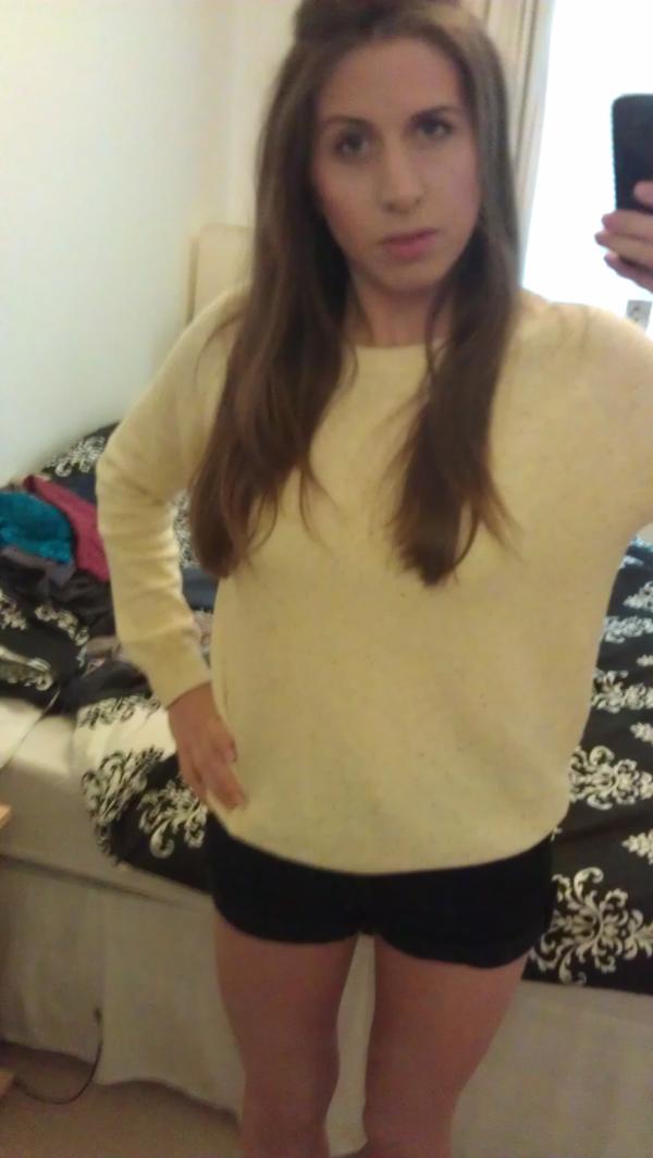 jennywhite1's tweet image. Yummy mummy #poserrr