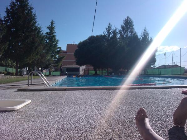 cramca21's tweet photo. Tarde de piscinetta :D!! http://t.co/p8AK7VjW