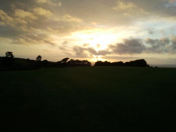 Bristol4Course's tweet photo. considering the forecast, what an epic way to end an amazing day walking down the 72nd! #mdcgolf http://t.co/8BLZchdP