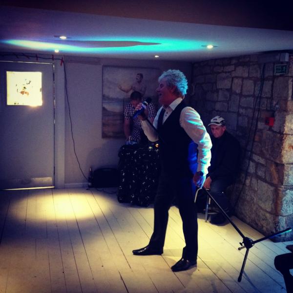 PommieAuzzie tweet media