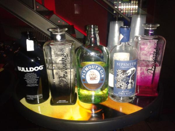 BeveragesTour's tweet photo. Tenim aquestes marques.... http://t.co/8zUgk6Qh