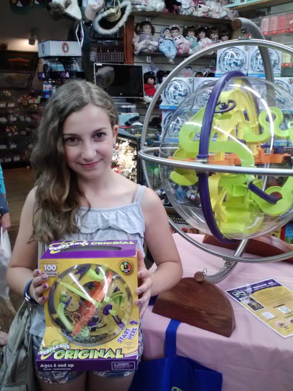 PerplexusTour's tweet image. Congrats to Julia from #brevard on winning her #perplexus from playing the #superplexus challenge!
