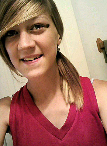 HaileyPhilpot's tweet photo. http://t.co/4e8p8TNg.World http://t.co/pCJpv7iR