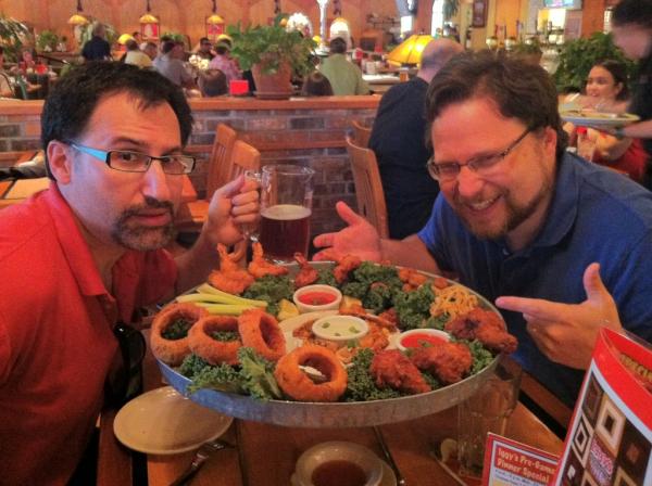 Veronica's tweet photo. Just a small appetizer for @paulandstorm at #NTXII http://t.co/UfDhnUJZ