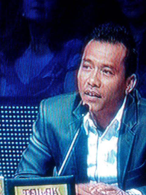 seanaticSDA's tweet photo. Anang memberi komentar buat sean. Anang said ' кƌ̲̣̣̣̥mυ̲̣̥ `°•.¸¸╯.╰  Mulus bawain lagu ini' http://t.co/akWh1aa2