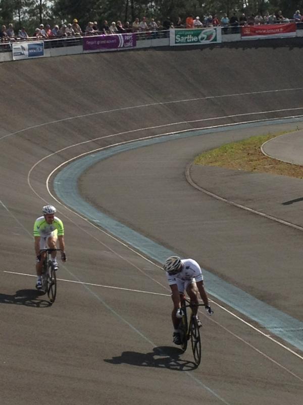 JulienSouri7's tweet photo. Baugé vs D'Almeida http://t.co/ii5VYC0v