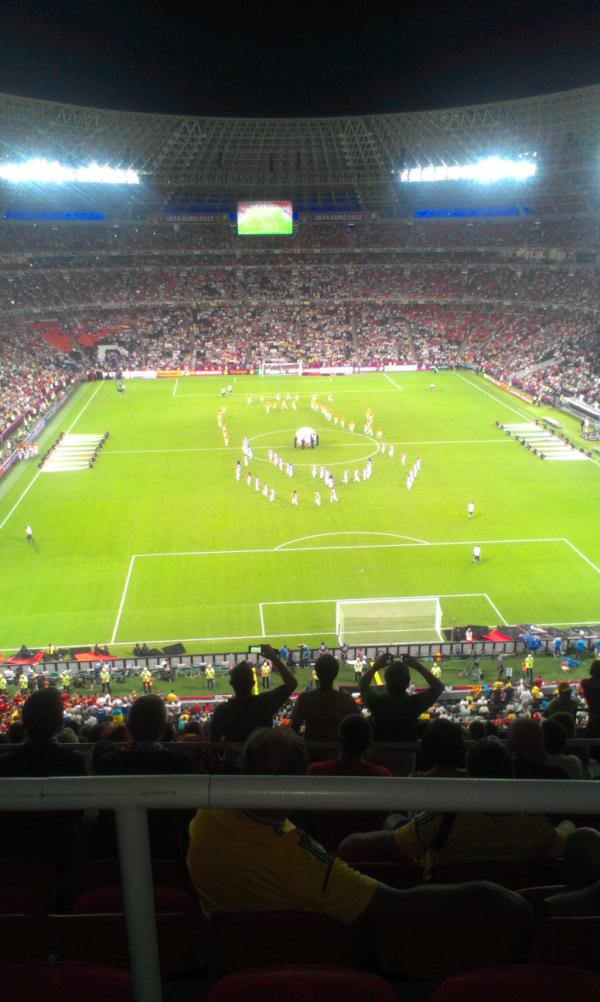 juliashapo's tweet photo. We will rock you! #Euro2012 http://t.co/62ZLIxem