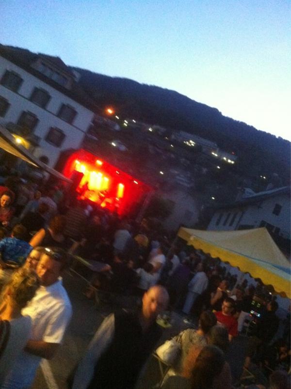 FM_Monthey's tweet photo. 7'500 personnes à la fête de la musique! http://t.co/yFzyOI9R