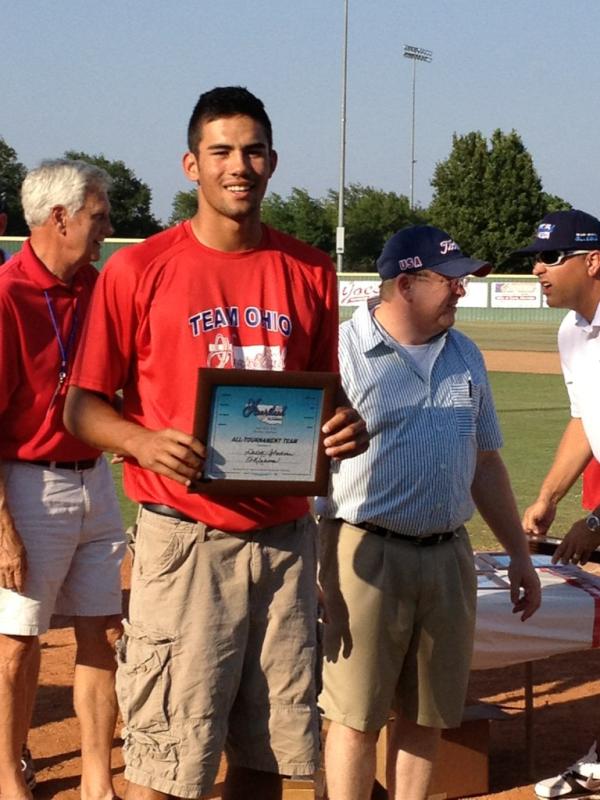 OHSBCA's tweet photo. @bocaJ_ getting his all tournament team award at Heartland Classic http://t.co/tUuF4rfw